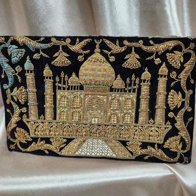 Taj Mahal Motif Clutch Bag