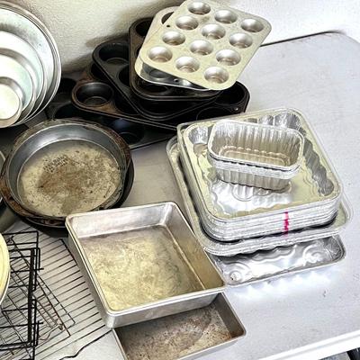 Baker's Bundle - Bundt Pans, Loaf Pans, Cake Pans, Muffin Tins, and More!