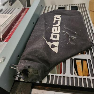 Delta 10" Bench Saw