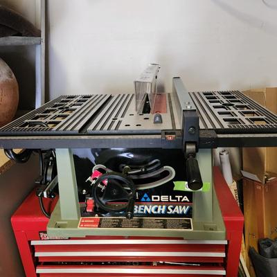 Delta 10" Bench Saw