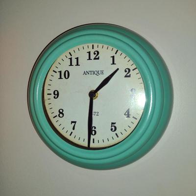 Battery Operated Wall Clock with Metal Casing- Approx 8