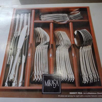 Mikasa Stainless Steel Flatware- Sweet Pea Pattern- Approx 78 Pieces