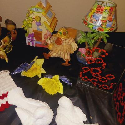 KNICK KNACKS