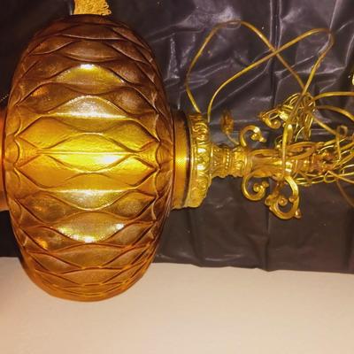 LARGE AMBER GLASS HANGING LAMP