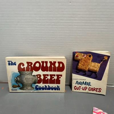 Cheese Chatter A Fine Cookbook, Ground Beef Cookbook, Baker's Coconut, Kitchen Guides, Cool 'n Frosty Cookbook, Appetizers...