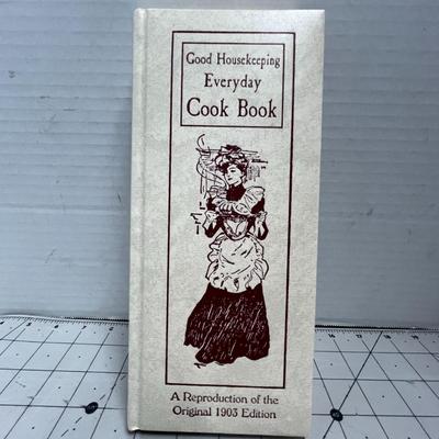 Richard Deacon's Microwave Oven Cookbook, Good Housekeeping Everyday Cook Book