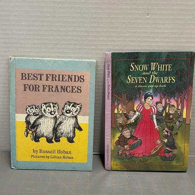Best Friends For Frances, Snow White And The Seven Dwarfs (classic Pop-up Book), Unicorns (pop-up Book) & My Mother's Hands