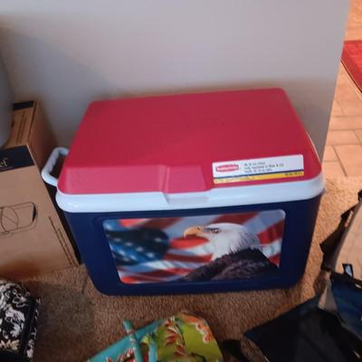 PAMPERED CHEF CHILLZANNE, FOOD COOLER, TOTE BAGS, 2 BLEACHER SEATS