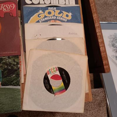 SOME GREAT MUSIC ON 45'S VINYL