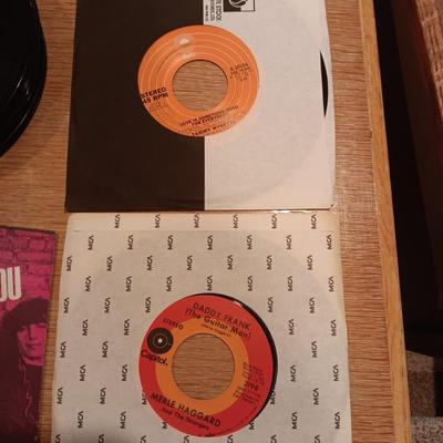 MUSIC YOU'LL KNOW ON 45'S VINYL