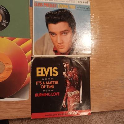 MUSIC YOU'LL KNOW ON 45'S VINYL