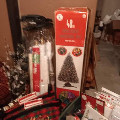CHRISTMAS TREE, BOWS, TISSUE PAPER, GIFT WRAP AND MORE