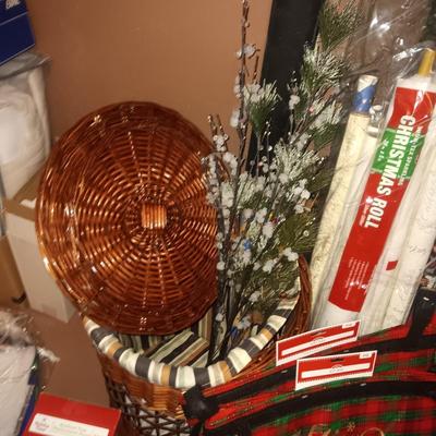 CHRISTMAS TREE, BOWS, TISSUE PAPER, GIFT WRAP AND MORE