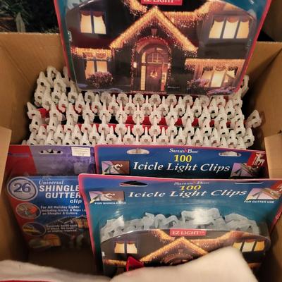 MORE CHRISTMAS DECORATIONS