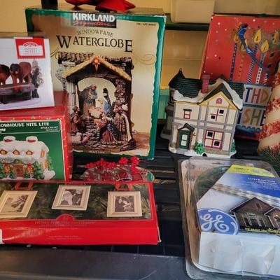 HOLIDAY DECORATIONS