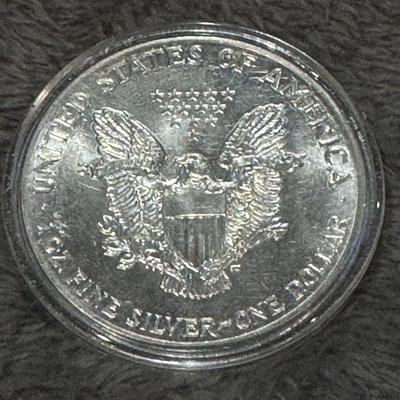 1987 U S walking liberty .999 Silver 1 oz