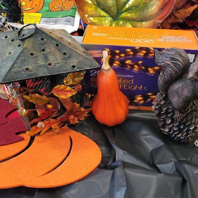FALL DECORATIONS