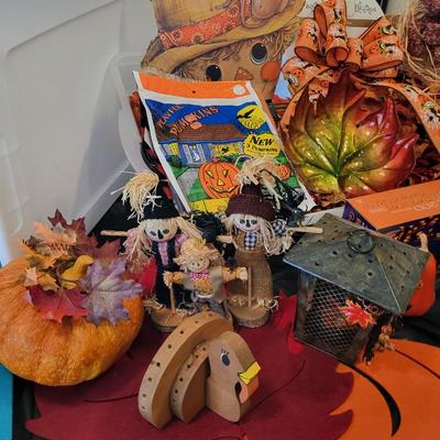 FALL DECORATIONS