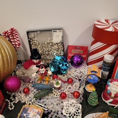 TREE TRIMMINGS AND OTHER DECORATIONS