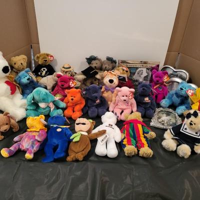BEANIE BABIES AND SIMILAR PLUSH ANIMALS