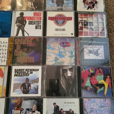 MUSIC ON CD'S (5)