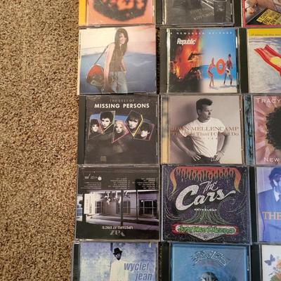 MUSIC ON CD'S (7)