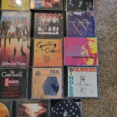 MUSIC ON CD'S (9)