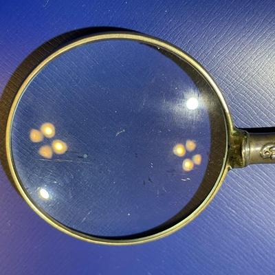 Antique Scarce Sterling Silver Magnifying Glass Pendant in VG Preowned Condition as Pic'd.
