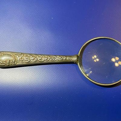 Antique Scarce Sterling Silver Magnifying Glass Pendant in VG Preowned Condition as Pic'd.