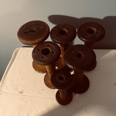 Wooden Spools & Bobbins (DR-MG)