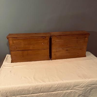 Two Nathannial Bostock Shuttle & Pirn Wooden Boxes (DR-MG)