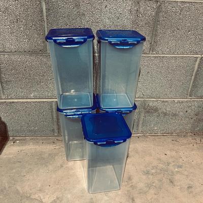 Lock & Lock Plastic Containers (B1-MG)
