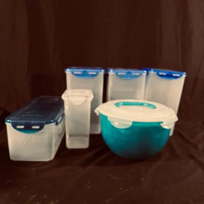 Lock & Lock Plastic Containers (B1-MG)
