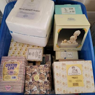 TOTE FULL OF PRECIOUS MOMENTS, BOYD'S BEARS AND MORE