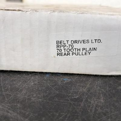 70 Tooth Plain Rear Pulley 1.5"