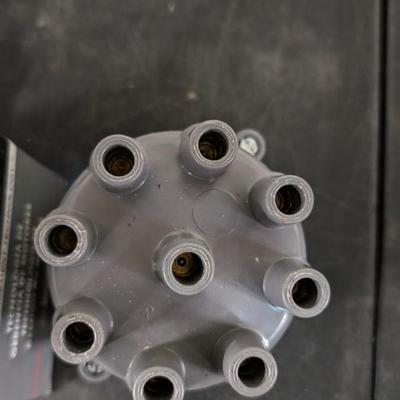 350 Chevy Distributor and Chain/Sprocket Set