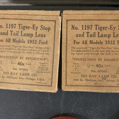 Do Ray Lamp Co. 1197 Tiger-Ey Stop and Tail Lamp Lens