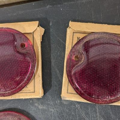 Do Ray Lamp Co. 1197 Tiger-Ey Stop and Tail Lamp Lens