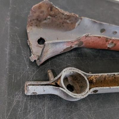 1928-'29 Roadster Windshield Stanchions