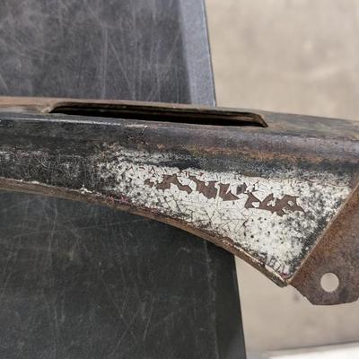 1928-29 Model A Cross Rail