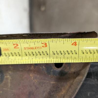 Unknown Dash Rail