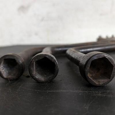 Lug Wrenches