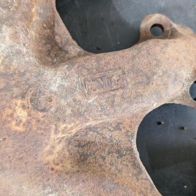 V8 Exhaust Manifold Left Hand Side