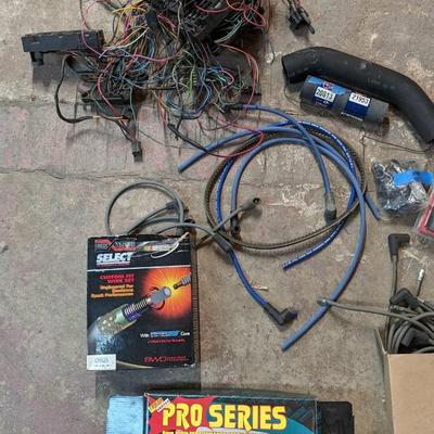 Spark Plug Wiring Sets and Harness