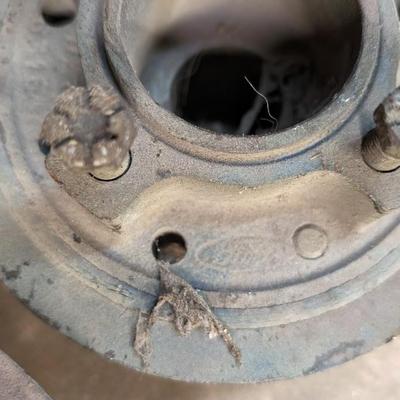 Ford Harmonic Balancers