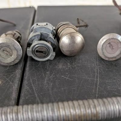Switch Terminal, Casing, and Lock Cylinder