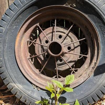 Straight Spoke Wheels Small Cap