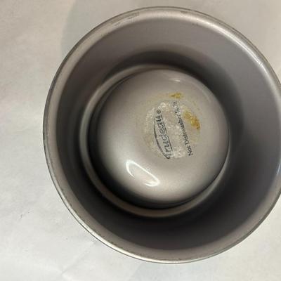 Gray Metal Pet Water or Food Bowl – STURDY