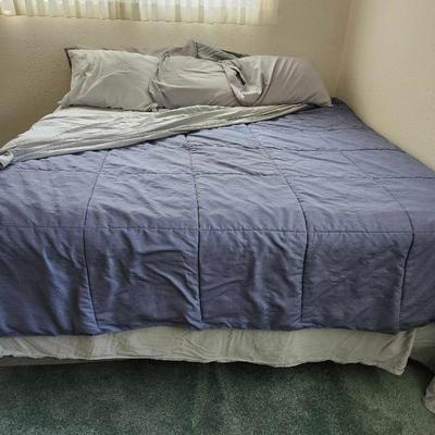 King size blue bedding ,