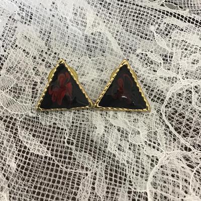 Gold tone black and red triangle earrings